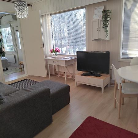 Viihtyisae Kolmio Jaerven Rannalla Haapavesi Exteriér fotografie