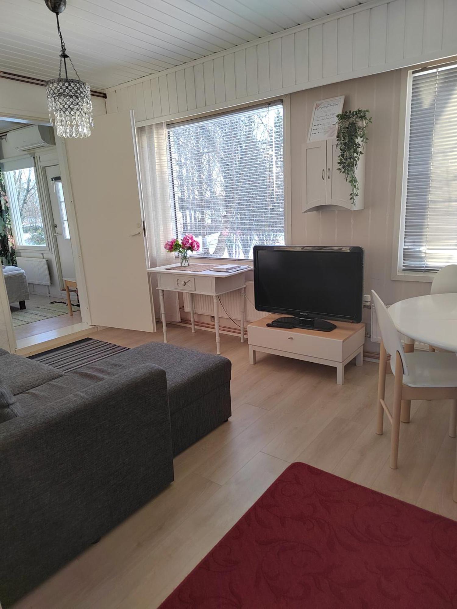 Viihtyisae Kolmio Jaerven Rannalla Haapavesi Exteriér fotografie